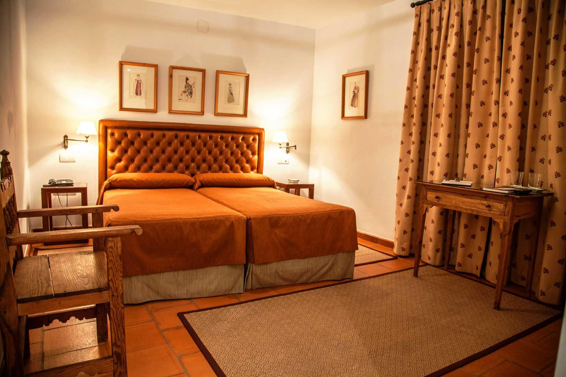 Hotel Boutique Casa De Orellana Trujillo Exteriör bild